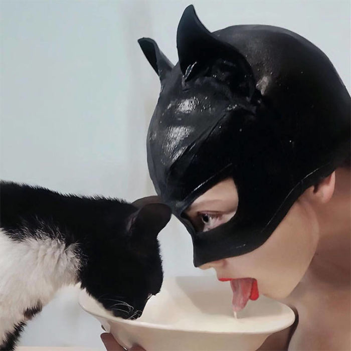 Meet Ellen Sheidlin, The Russian Artist Who Is Daring With Her Works On Instagram