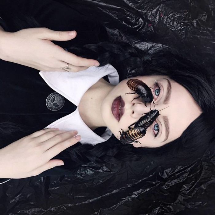 Meet Ellen Sheidlin, The Russian Artist Who Is Daring With Her Works On Instagram