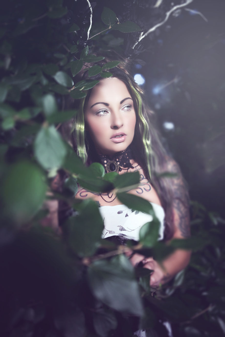 I'm A Photographer Who Likes To Make Women Feel Like The Goddesses They Are