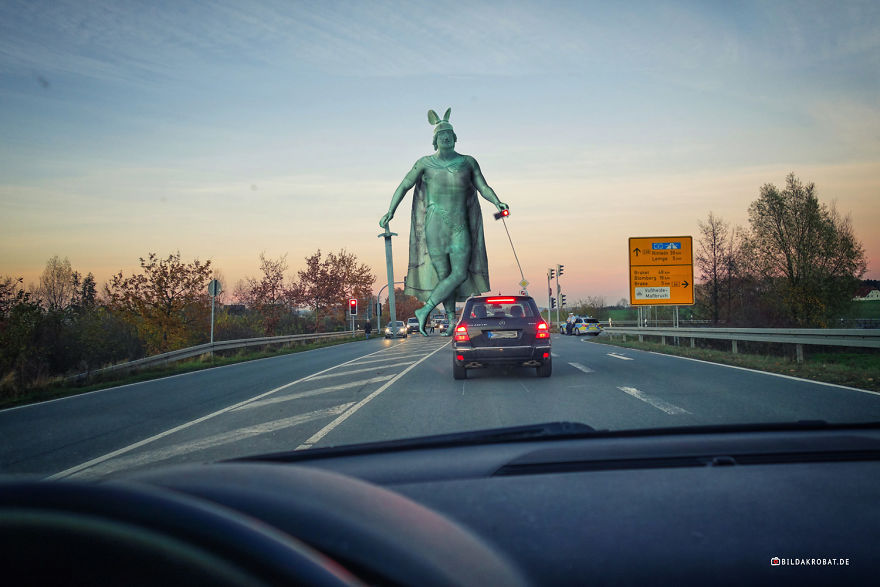 I Made A Walking Monument With Photoshop