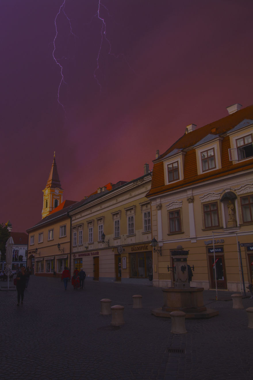 I Photographed My Hungarian Hometown At Night I Photographed My Hungarian Hometown At Night