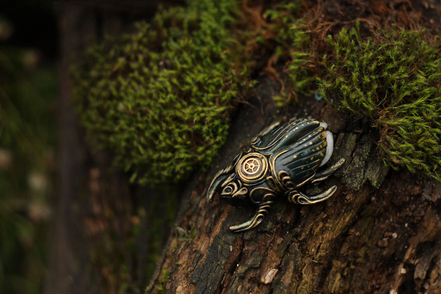 Beetles In Steampunk And Biomechanics Stylistics