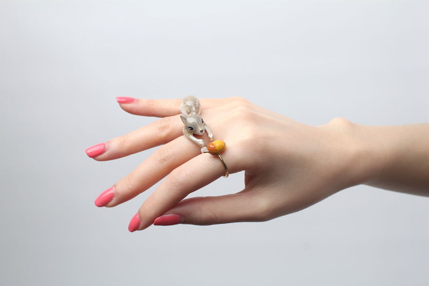 Mary Lou Grey Squirrel Trio Ring