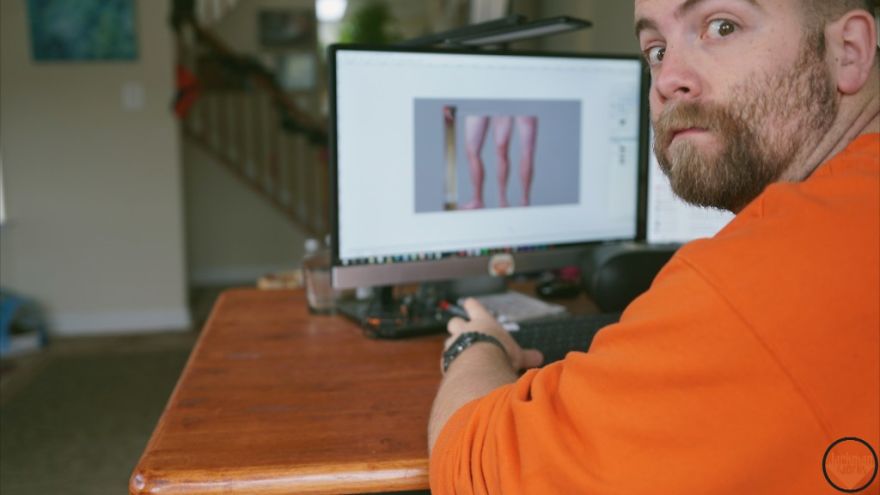 Guy Builds A Manly "Christmas Story" Leg Lamp And Here's How He Did It Guy Builds A Manly "Christmas Story" Leg Lamp And Here's How He Did It