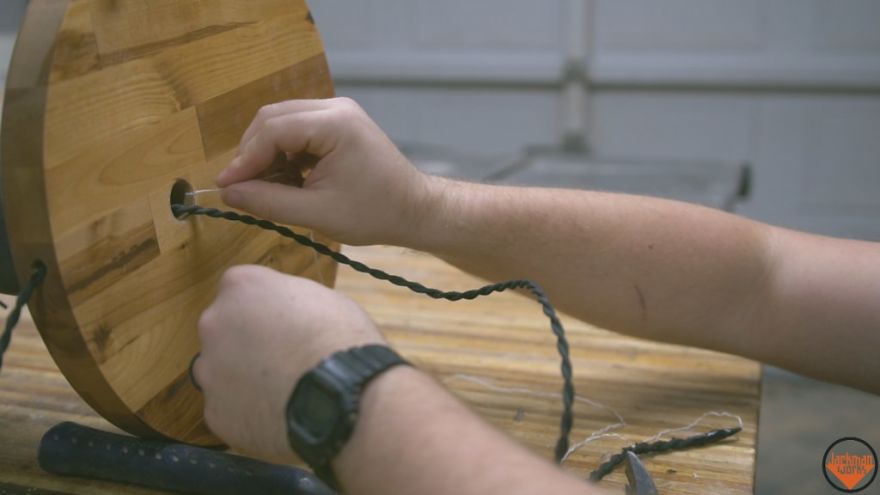 Guy Builds A Manly "Christmas Story" Leg Lamp And Here's How He Did It