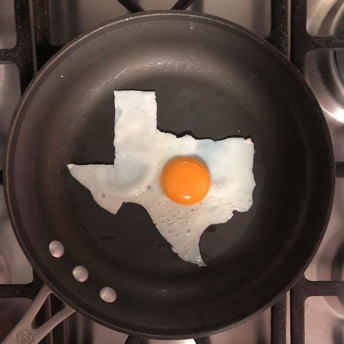 Mexican Artist Turns Eggs Into Amazing Works Of Art And You're Sure To Want One Of Those At Breakfast