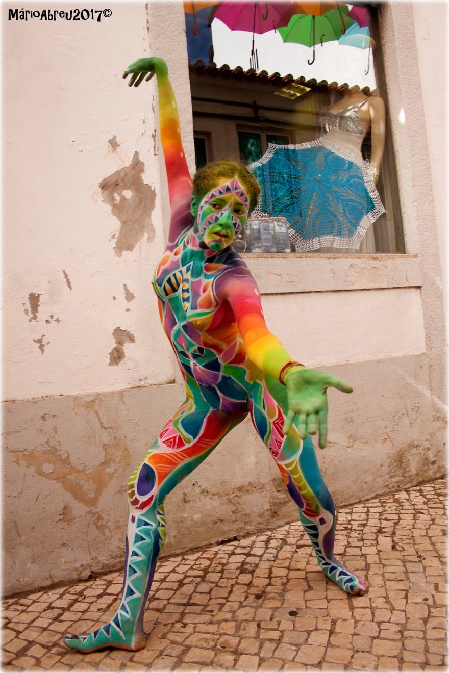 Rainbow dancer" Bodypaint by Vilija Vitkute in Portugal.