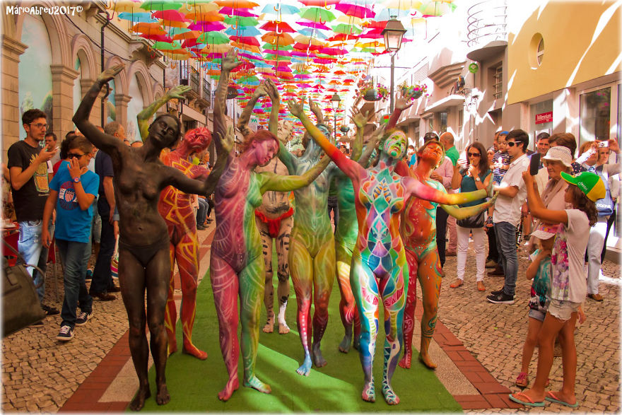 Over 750 Painted In Rainbow Colors, People Spread Love, Peace, Happiness, And Colors Around