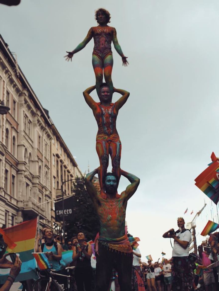 Over 750 Painted In Rainbow Colors, People Spread Love, Peace, Happiness, And Colors Around