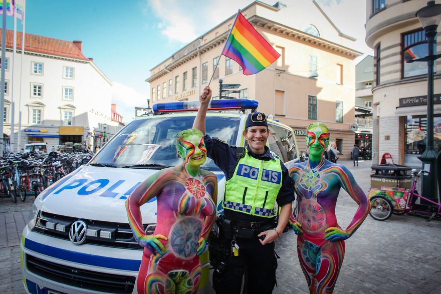 Over 750 Painted In Rainbow Colors, People Spread Love, Peace, Happiness, And Colors Around Over 750 Painted In Rainbow Colors, People Spread Love, Peace, Happiness, And Colors Around