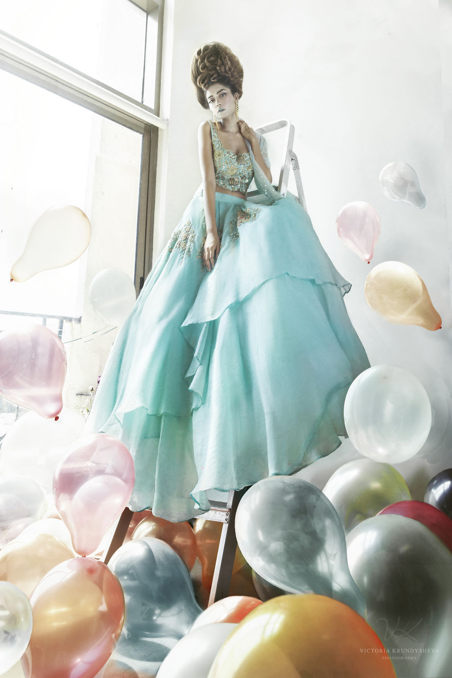 I Invite You Into My Dollhouse I Invite You Into My Dollhouse