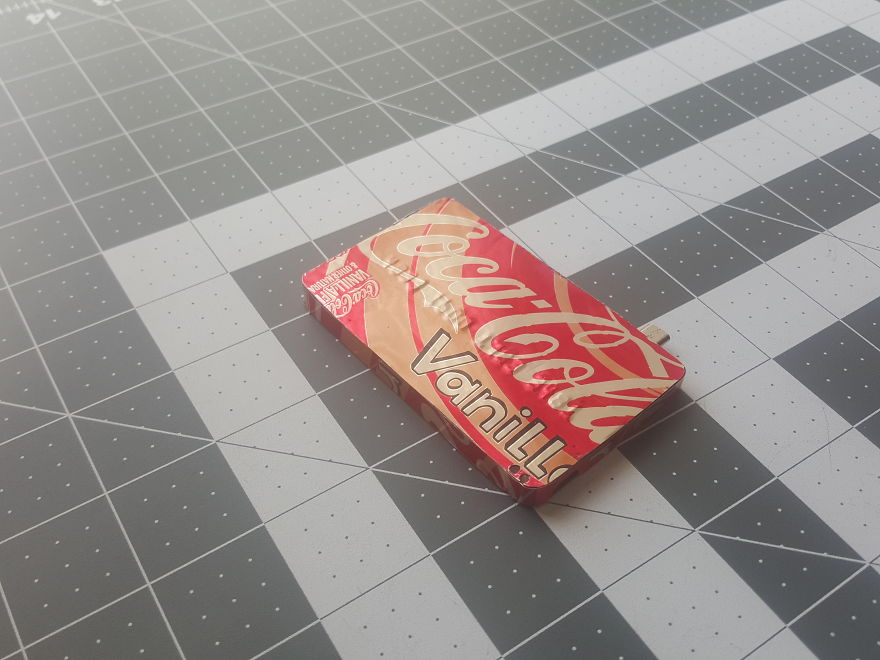 This Is How I Repurposed Coke Cans And Made A Credit Card Size Power Bank Phone Charger