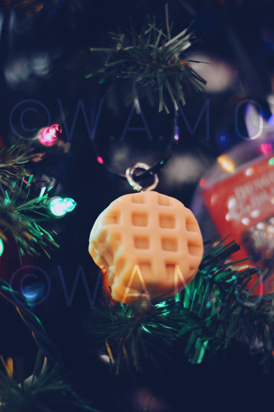 This Is What Happens When A Group Of Nerds At The Office Love Christmas And Stranger Things