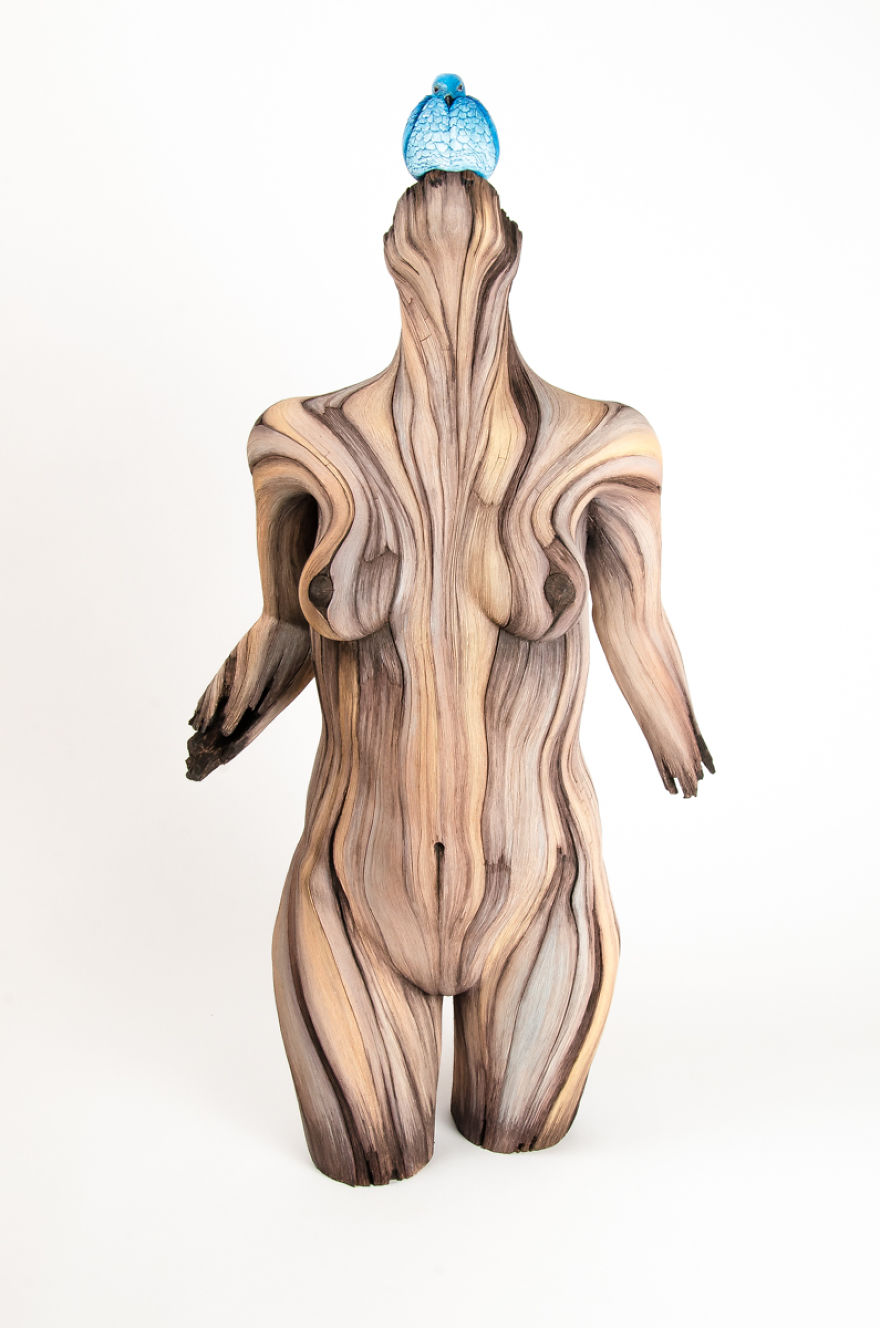 This Sculptor Will Mess With Your Head By Making You Think His Work Is Made From Wood