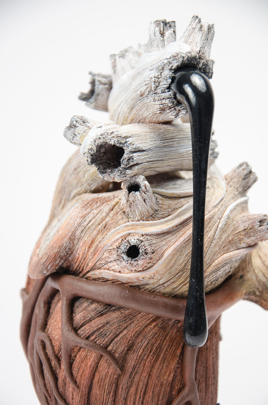 This Sculptor Will Mess With Your Head By Making You Think His Work Is Made From Wood