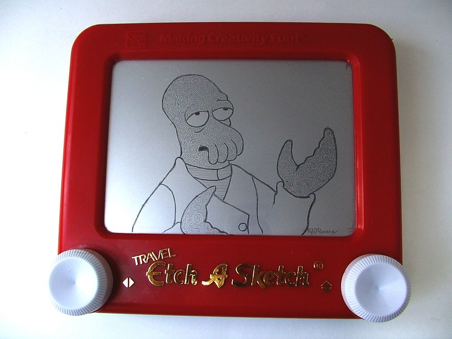 Etch-A-Sketch Artist Creates Mind-Blowing Works By Simply Turning The Dials