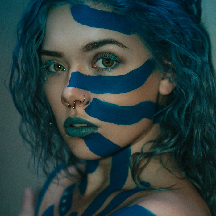 Photographer Combines Paint And Portrait Photography Like No One Else Ever Has