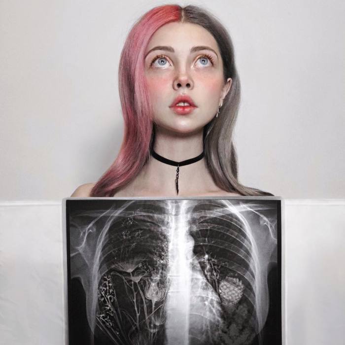 Meet Ellen Sheidlin, The Russian Artist Who Is Daring With Her Works On Instagram