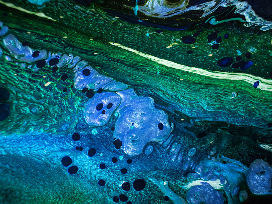 I Escape My Fears And Spend Hours Painting Worlds Of Color I Escape My Fears And Spend Hours Painting Worlds Of Color