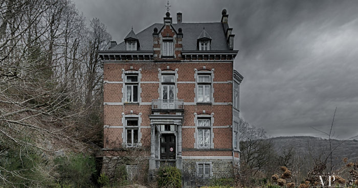 I Photographed This Abandoned Beauty