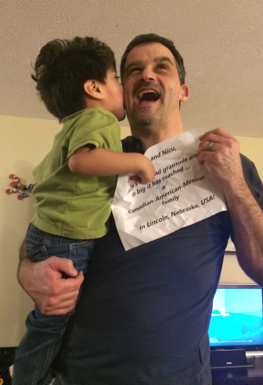 Christmas Joy And Kisses From Lincoln, Nebraska!