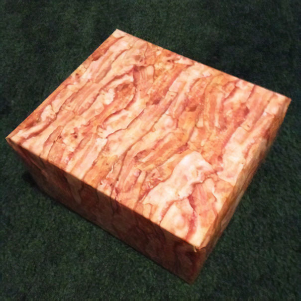 How I Wrapped My Vegetarian Sister's Present This Year