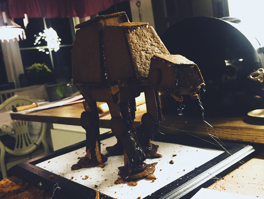 This Giant Gingerbread Imperial Star Destroyer Just Put All Gingerbreads To Shame