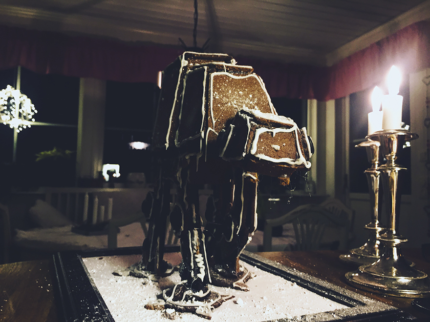 This Giant Gingerbread Imperial Star Destroyer Just Put All Gingerbreads To Shame