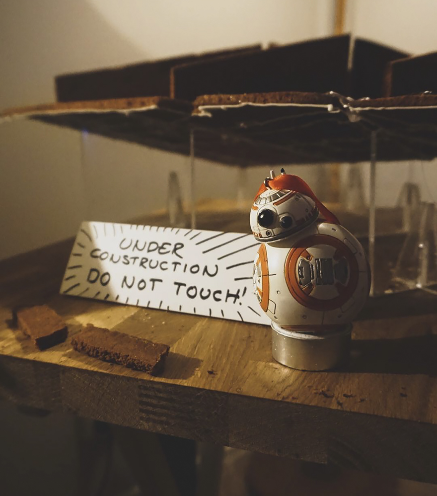 This Giant Gingerbread Imperial Star Destroyer Just Put All Gingerbreads To Shame