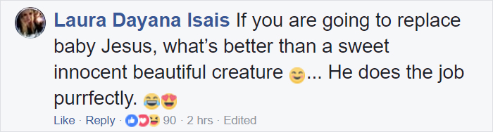 Everyone Can't Stop Laughing After This Grumpy Cat Crashed A Nativity Scene In NYC