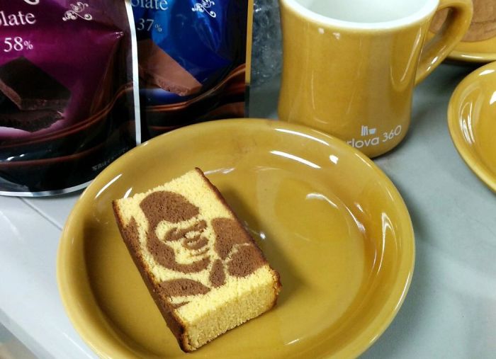 People Are Comparing This Ridiculously Photogenic Gorilla To George Clooney And We Can’t Handle It People Are Comparing This Ridiculously Photogenic Gorilla To George Clooney And We Can’t Handle It