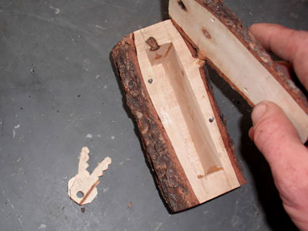 Turning Scrap Piece Of Wood Into A Secret Hide-A-Key