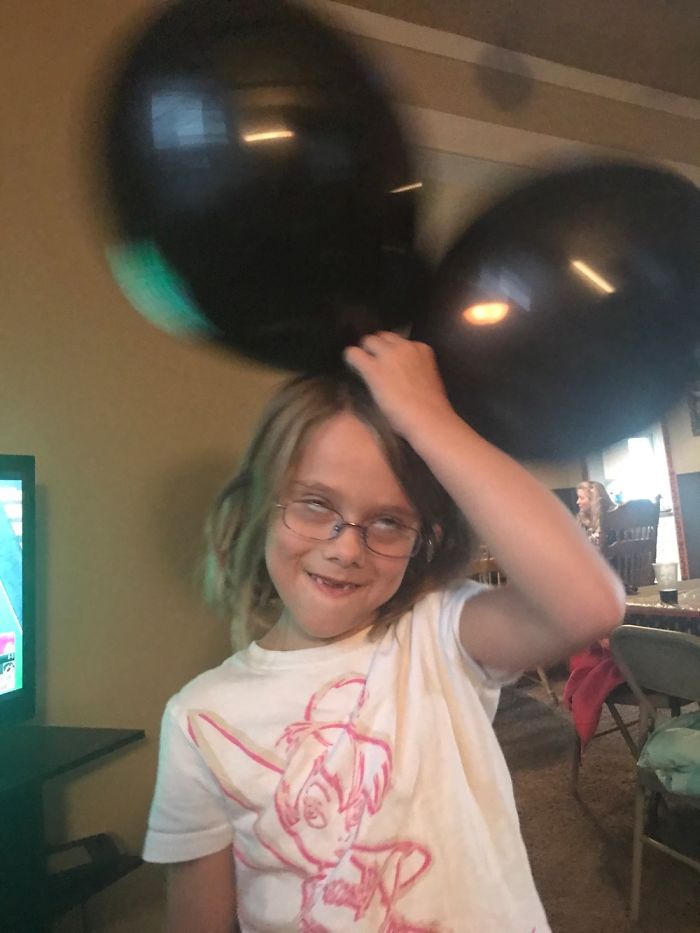 Caught The Perfect Shot Of Her Rolling Her Eyes And Pretending To Be Minnie Mouse