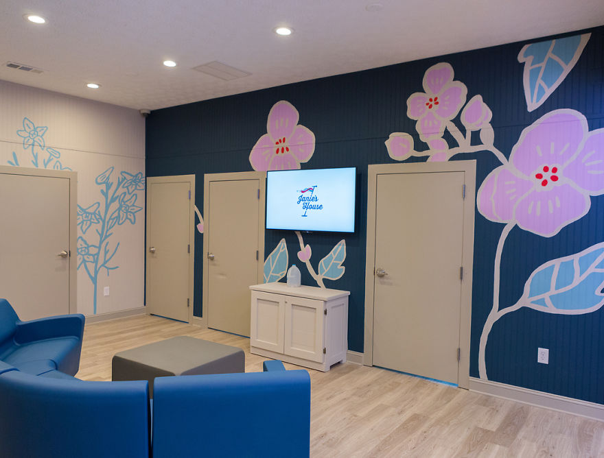 Singer Steven Tyler Makes Victims Of Sexual Abuse Feel Happier By Opening A Shelter For Them In The USA