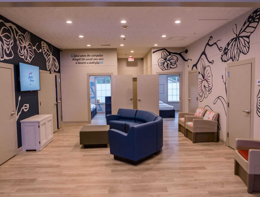 Singer Steven Tyler Makes Victims Of Sexual Abuse Feel Happier By Opening A Shelter For Them In The USA Singer Steven Tyler Makes Victims Of Sexual Abuse Feel Happier By Opening A Shelter For Them In The USA