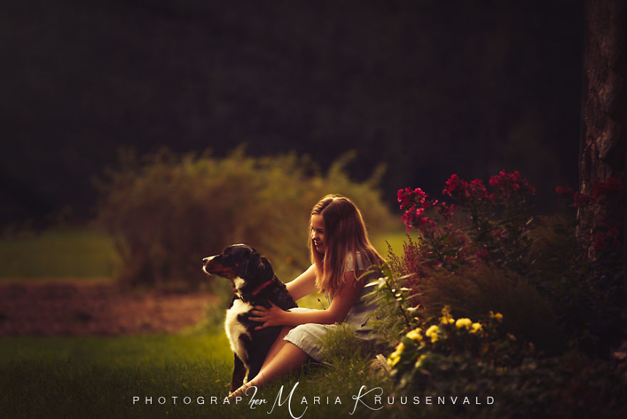 I Photographed Foster Children Every Month Through One Year To Show Importance Of Family And Home