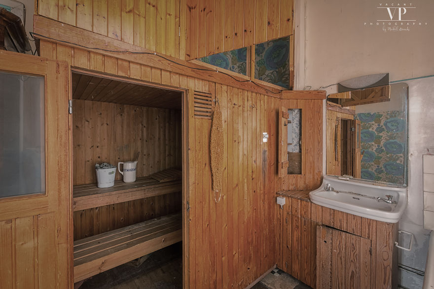 I Photographed This Abandoned Beauty