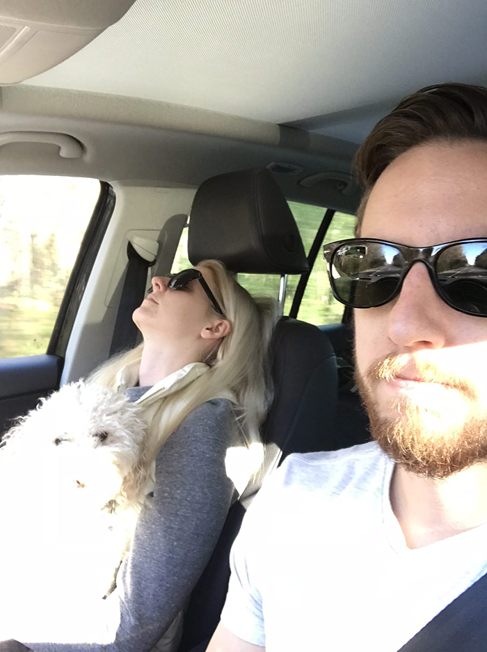 Husband Compiles Photos From All The Fun Road Trips He Takes With His Wife, And The Result Is Just Too Funny Husband Compiles Photos From All The Fun Road Trips He Takes With His Wife, And The Result Is Just Too Funny