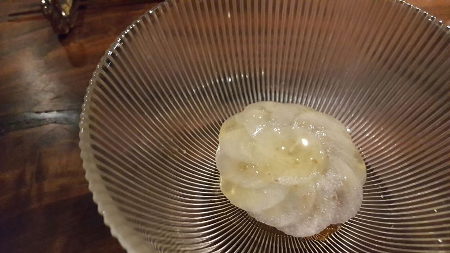 Woman Orders $600 Meal For 1 At One Of America’s Most Expensive Restaurants, And Posts The Meals She Gets Woman Orders $600 Meal For 1 At One Of America’s Most Expensive Restaurants, And Posts The Meals She Gets