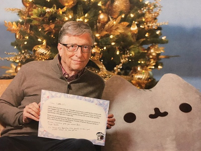 secret-santa-gifts-reddit-bill-gates-viettellc-1 secret-santa-gifts-reddit-bill-gates-viettellc-1
