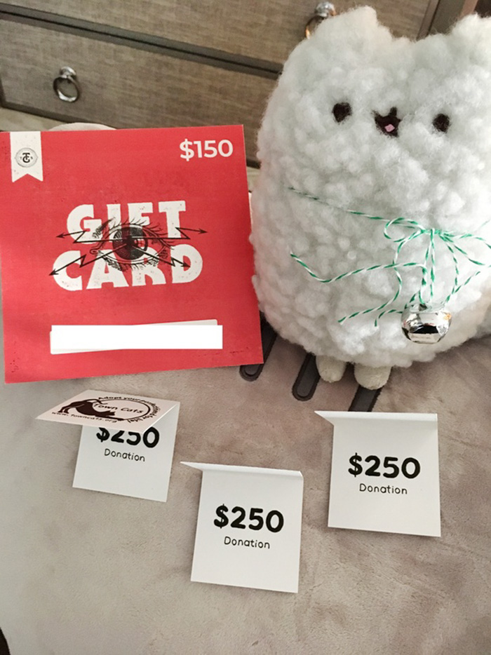 secret-santa-gifts-reddit-bill-gates-viettellc-11 secret-santa-gifts-reddit-bill-gates-viettellc-11