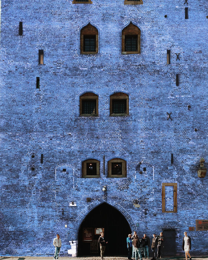 I Am Making Simple Photographs Surreal I Am Making Simple Photographs Surreal