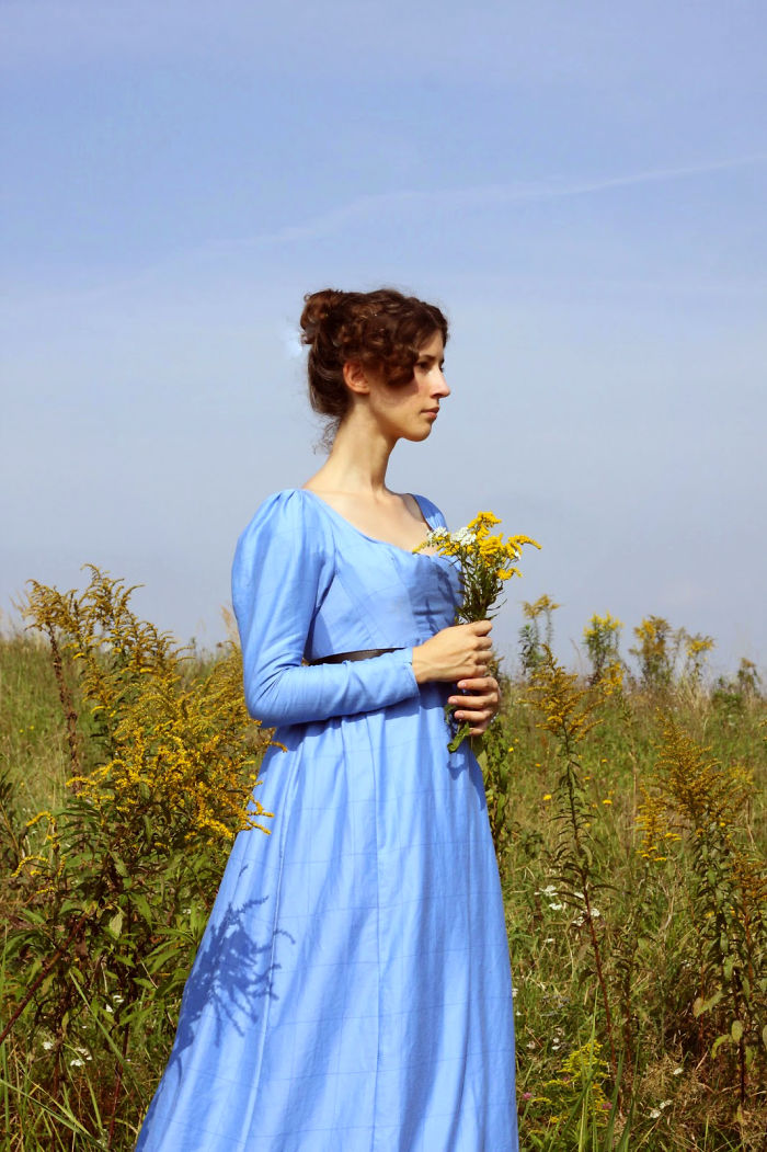 This Girl Makes Her Own Costumes And Proves Time Travel Is Real