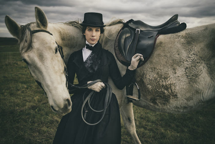 This Girl Makes Her Own Costumes And Proves Time Travel Is Real