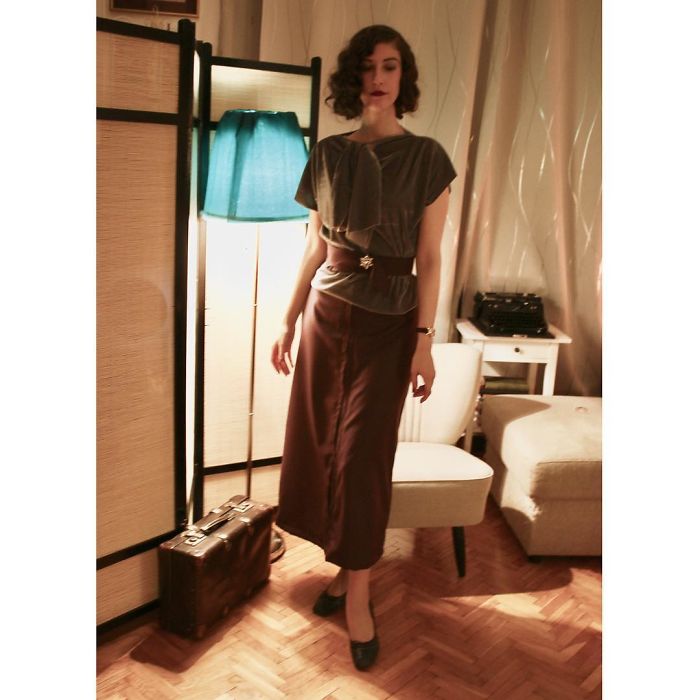 This Girl Makes Her Own Costumes And Proves Time Travel Is Real