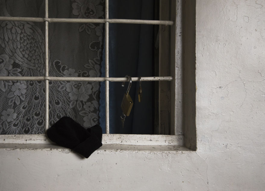 This Is What Happens When Filmmaker Dates A Photographer-Designer