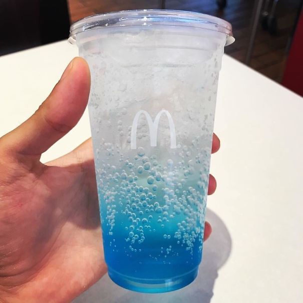 Japanese McDonalds Aesthetics
