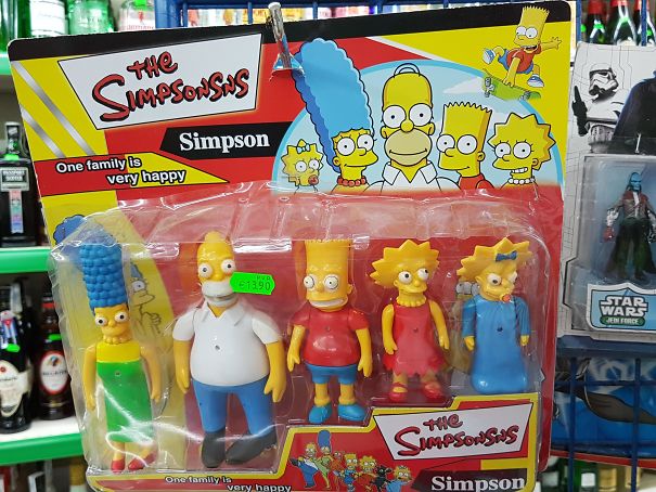 A Rather Oddly Spelt "Simpsonsns" Family In Which Bart Resembles A Crack Addict