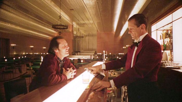 In The Shining, Wendy Tells The Doctor That Jack Hasn't Had A Drink Since He Hurt Danny. When The Bar Appears To Jack, He Drinks To "Five Miserable Months On The Wagon" But Later Says His Hurting Danny Was "Three Goddamn Years Ago," Implying He Was Secretly Drinking For Years