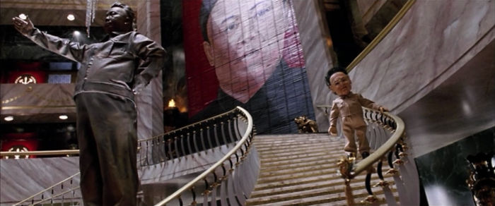 The Statue Of Kim Jong Il From Team America: World Police Is Actually A Person Painted To Look Like A Statue. You Can See Him Moving In Scenes. The Movie Used Miniature Puppets